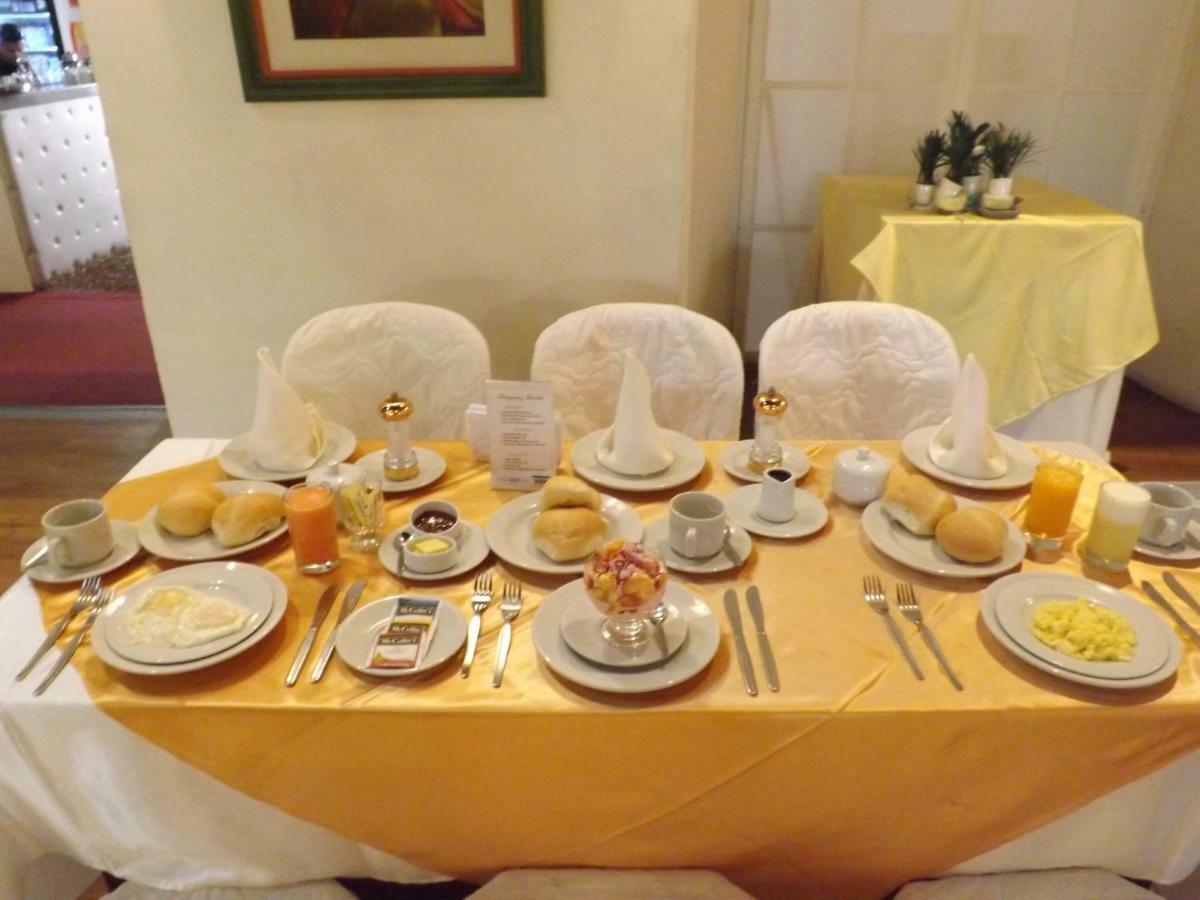 Hotel Colonial Трухільйо Екстер'єр фото