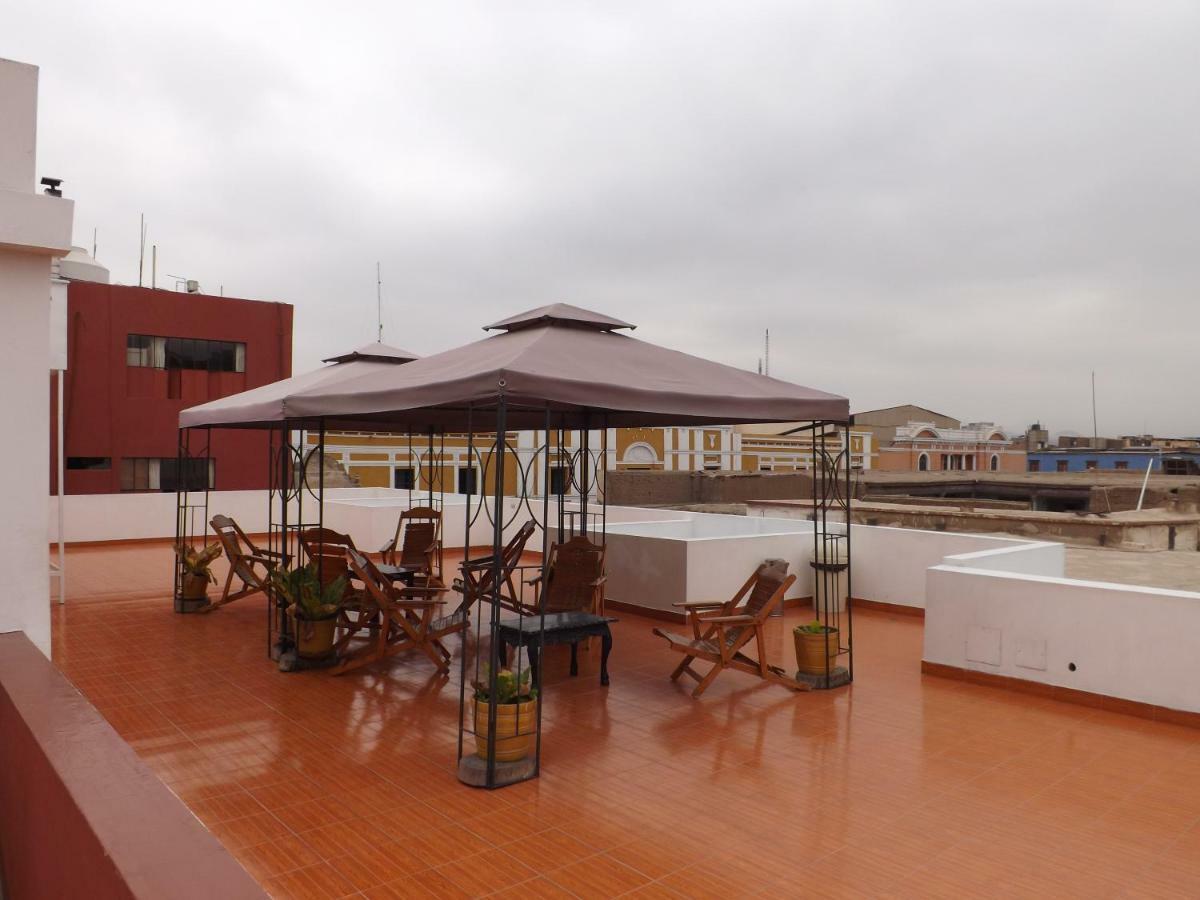 Hotel Colonial Трухільйо Екстер'єр фото