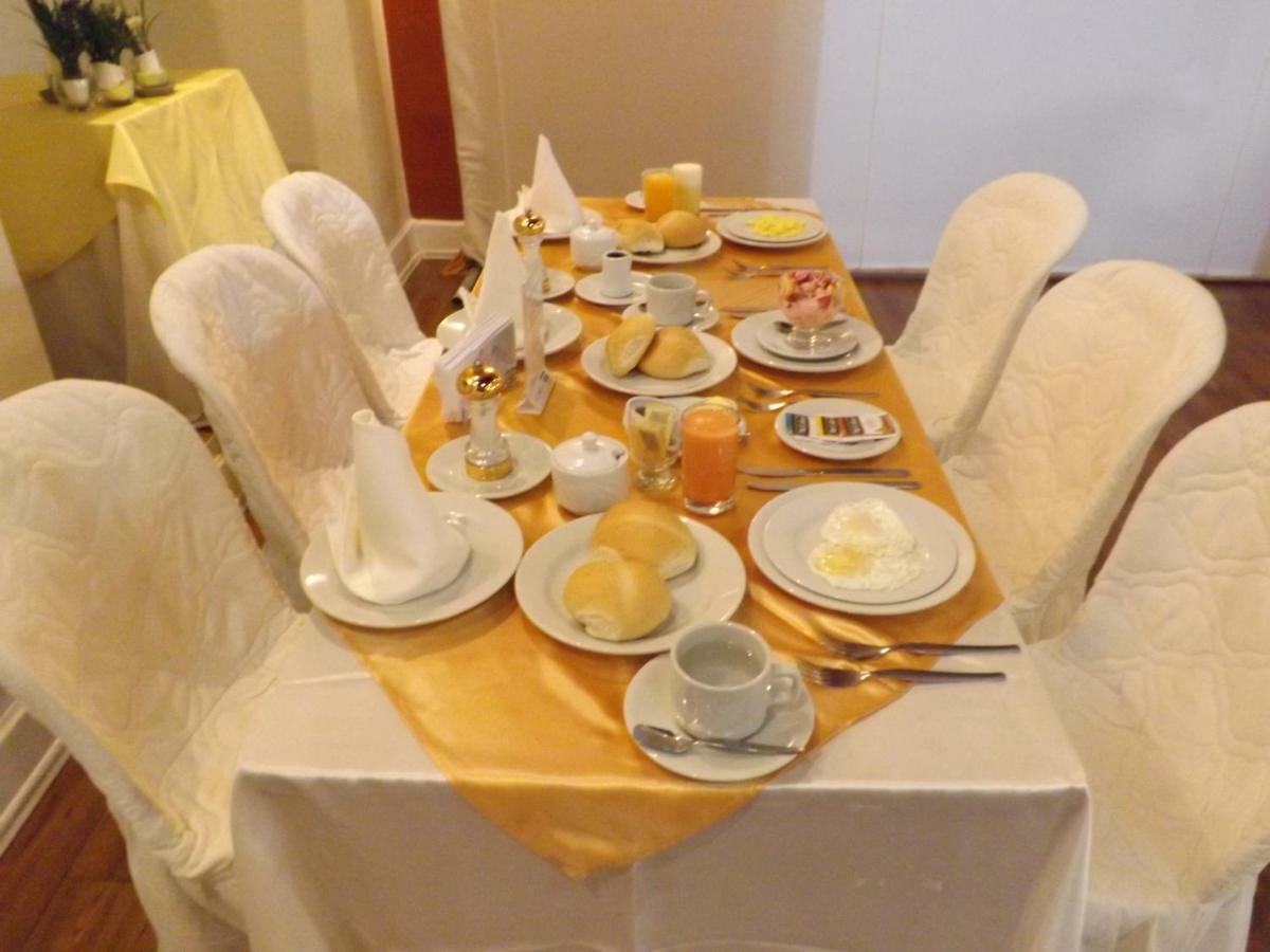 Hotel Colonial Трухільйо Екстер'єр фото