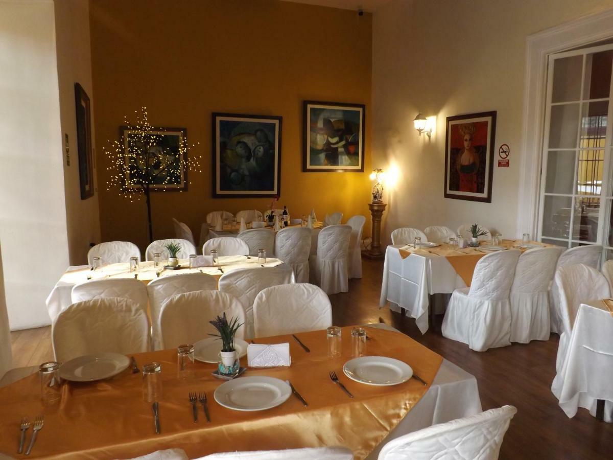 Hotel Colonial Трухільйо Екстер'єр фото