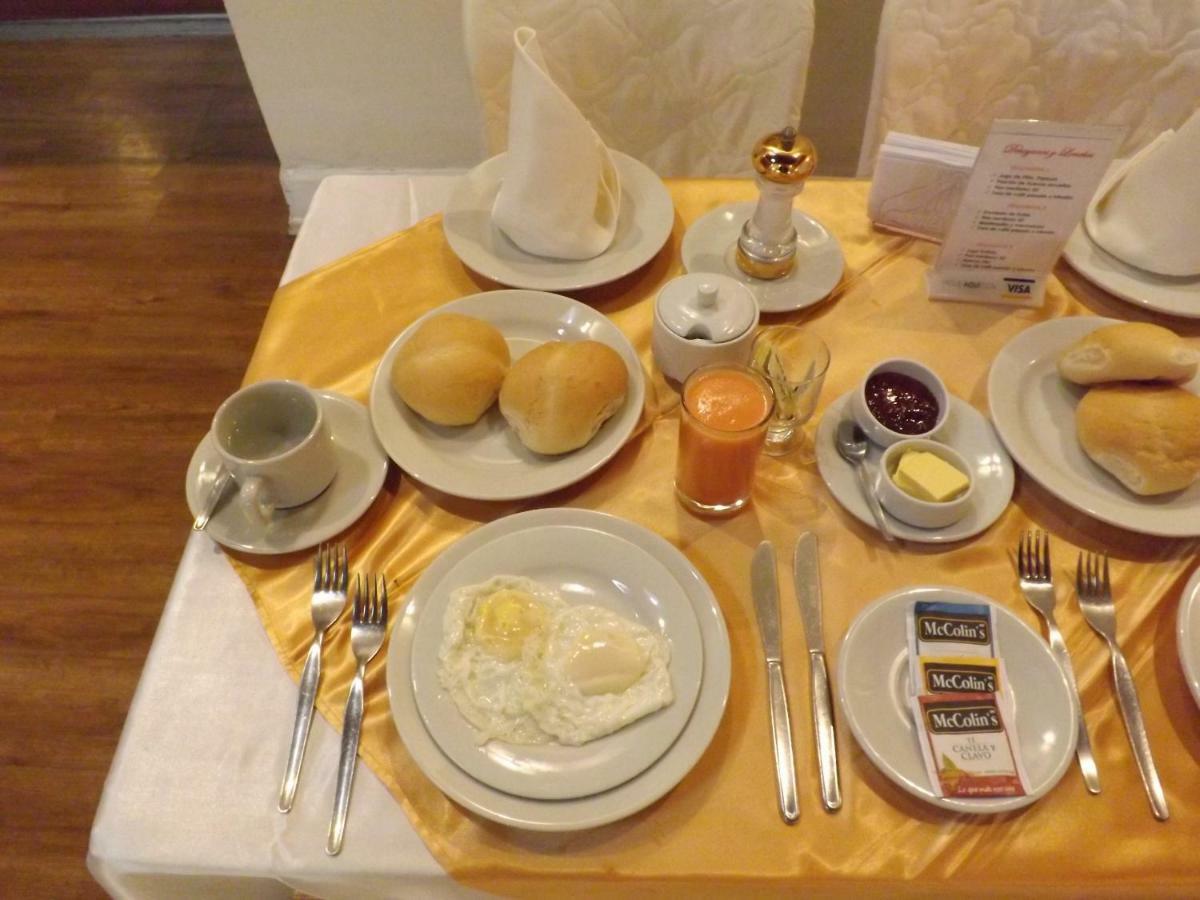 Hotel Colonial Трухільйо Екстер'єр фото